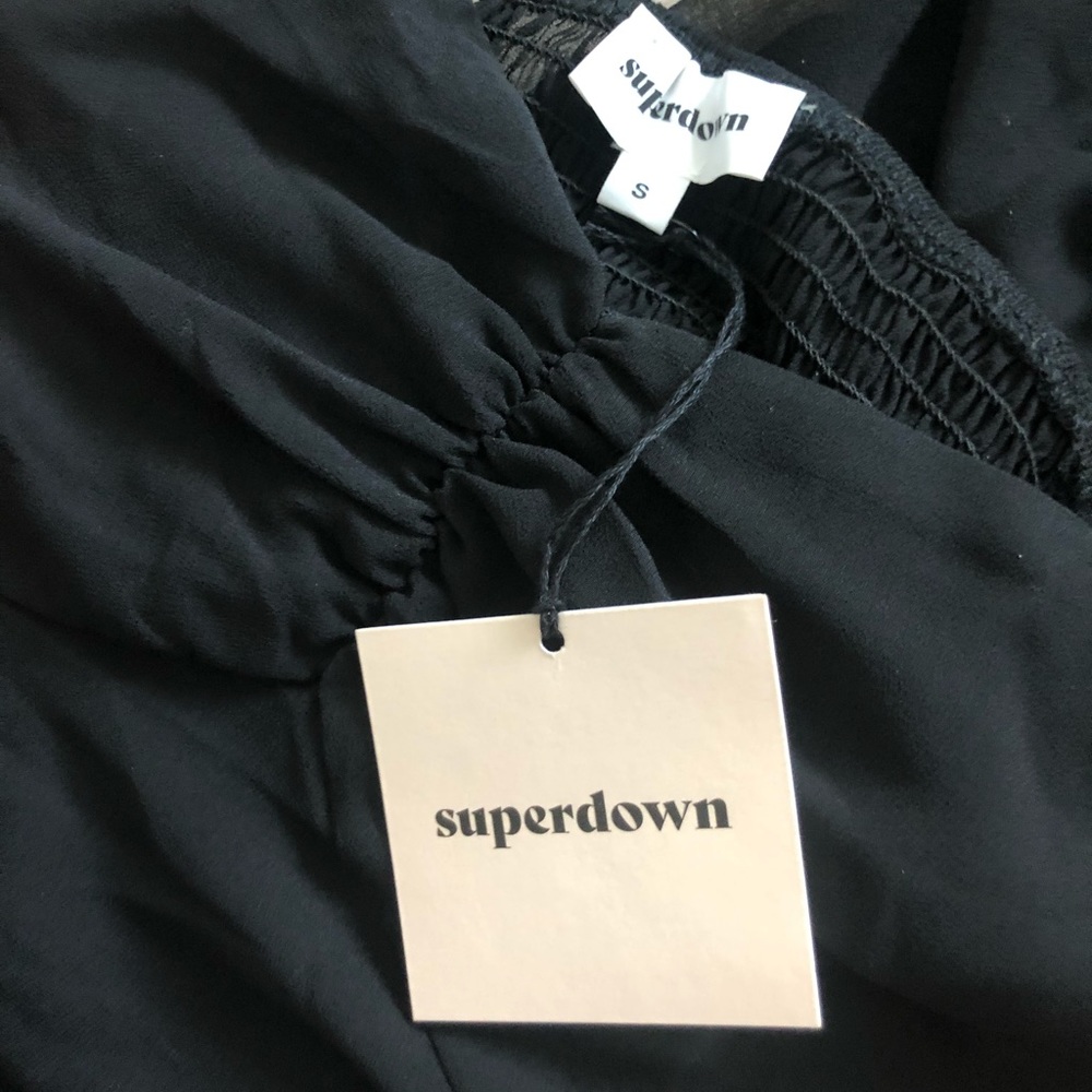Rand new Super down off the shoulder top Revolve